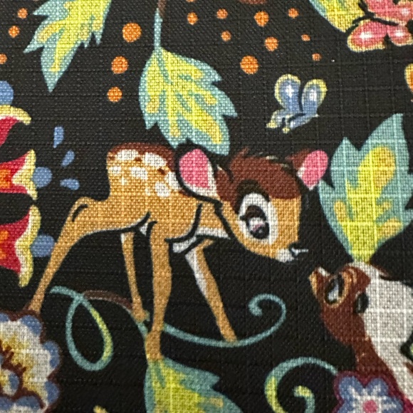 Vera Bradley Disney Limited Edition Drawstring Family Tote NWT - Picture 8 of 15